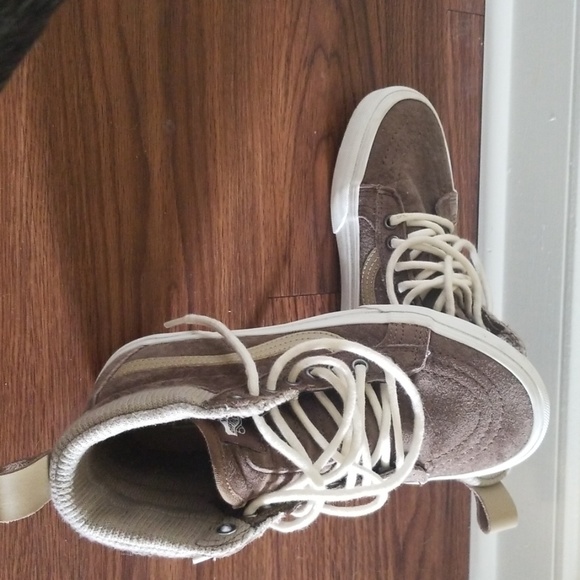 Vans Shoes - Vans. Tan. Pre-owned. Good condition.